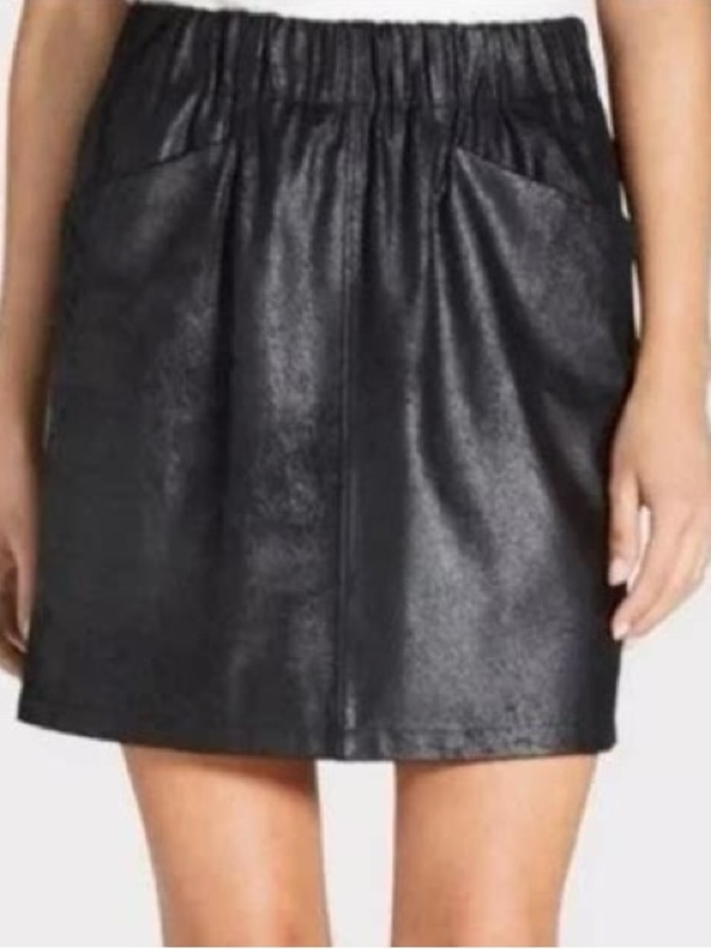 Evereve/ David Lerner Black Faux Leather Mini Skirt with Elastic Waist (Medium)